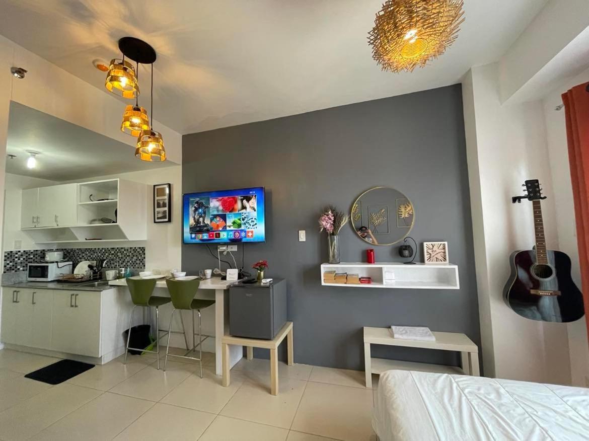 Cool Suites At Wind Residences Tagaytay Staycation- Im Hana 1 Tagaytay City Extérieur photo